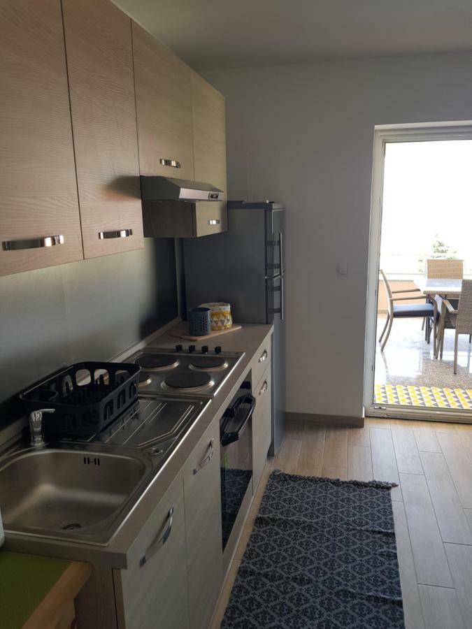 Steffano Apartment Karlobag Bagian luar foto